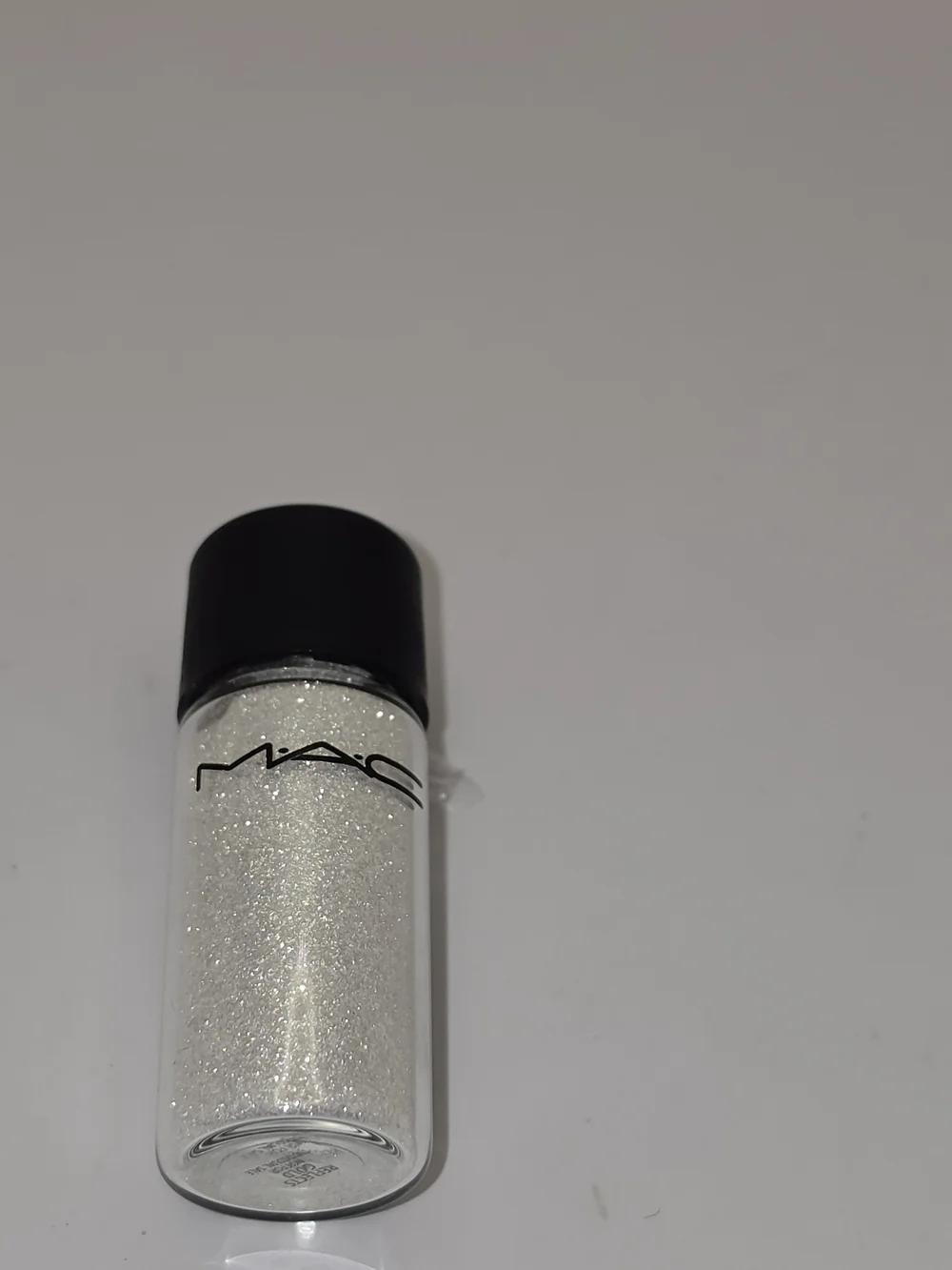 DISCONTINUED MAC REFLECTS GOLD GLITTER